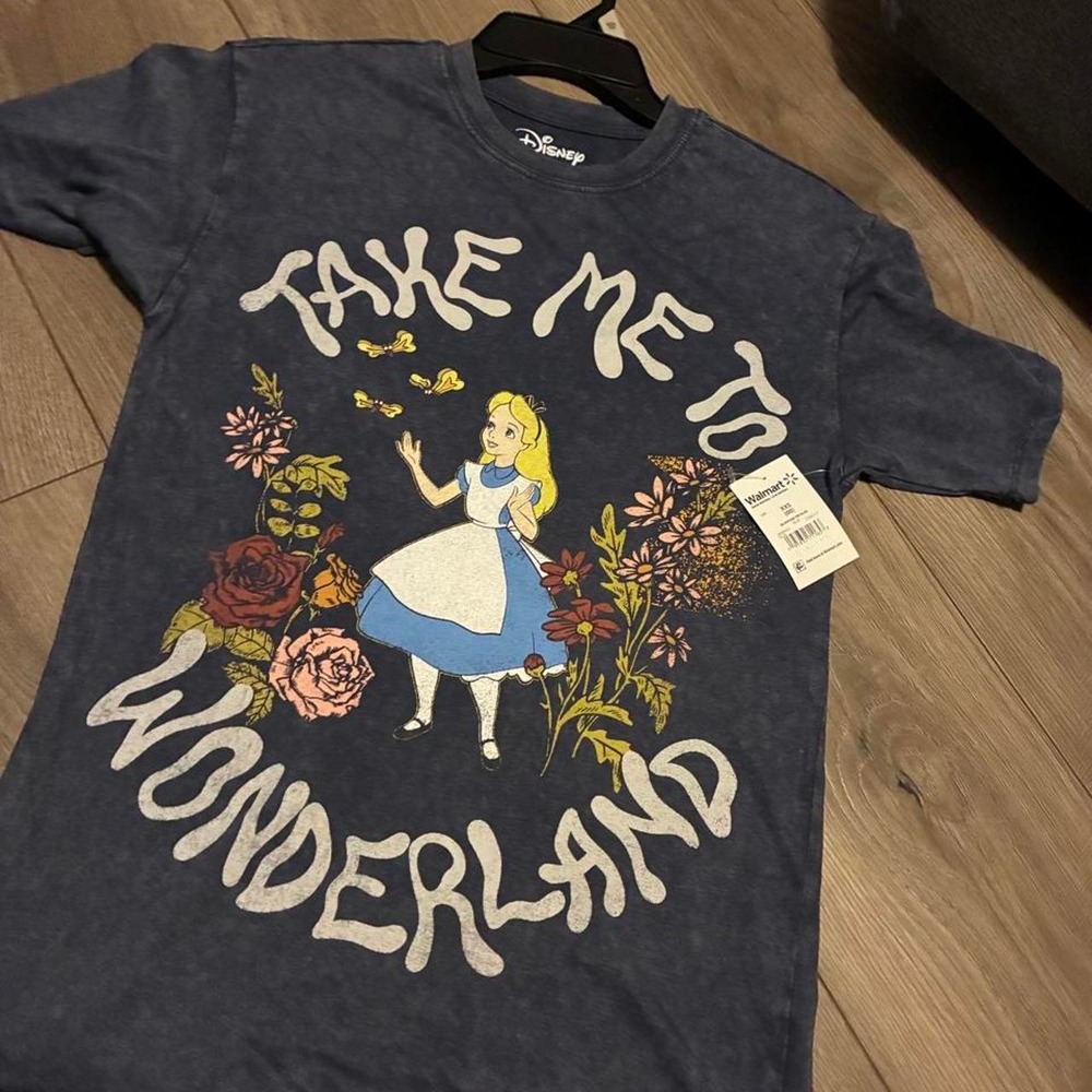 Disney Alice in Wonderland TShirt